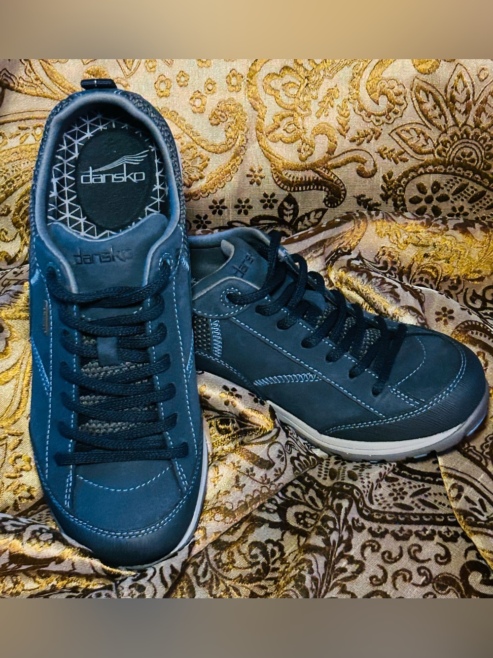 Dansko Paisley Men’s Navy Casual Lace-Up Sneakers